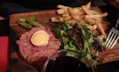 beef-tartare-balançoire-retaurant-paris