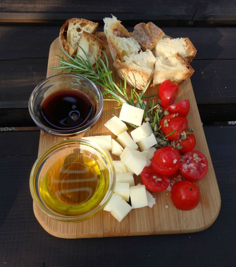kefalonia wine and cheese